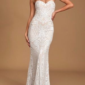 Lulu’s Olivia White Sequin Strapless Maxi Bridal Dress